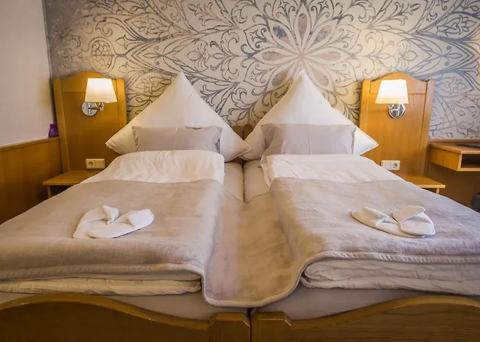 Гостевой дом Gaestehaus Und Cafe Zur Silbernen Kanne