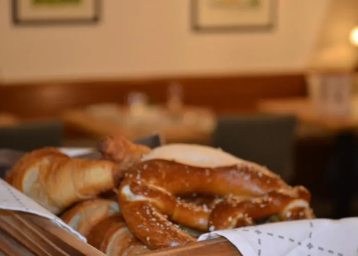 Gaestehaus Und Cafe Zur Silbernen Kanne