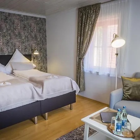 Gaestehaus Und Cafe Zur Silbernen Kanne Vendégház Rothenburg ob der Tauber